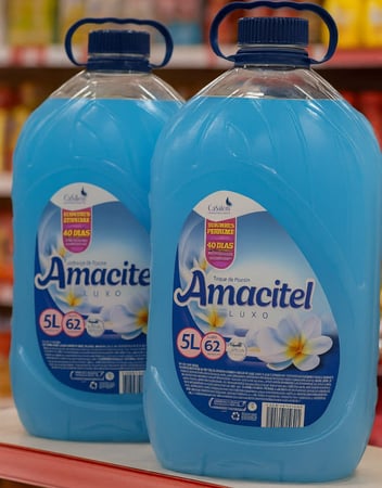 Casa Km Amaciante Amacitel Luxo Toque De Poesia 5 L (Pacote De 1)