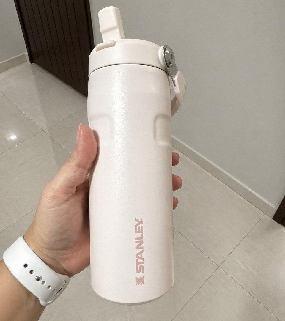 Garrafa Térmica Aerolight Flip Straw 473 Ml Rose Quartz Stanley