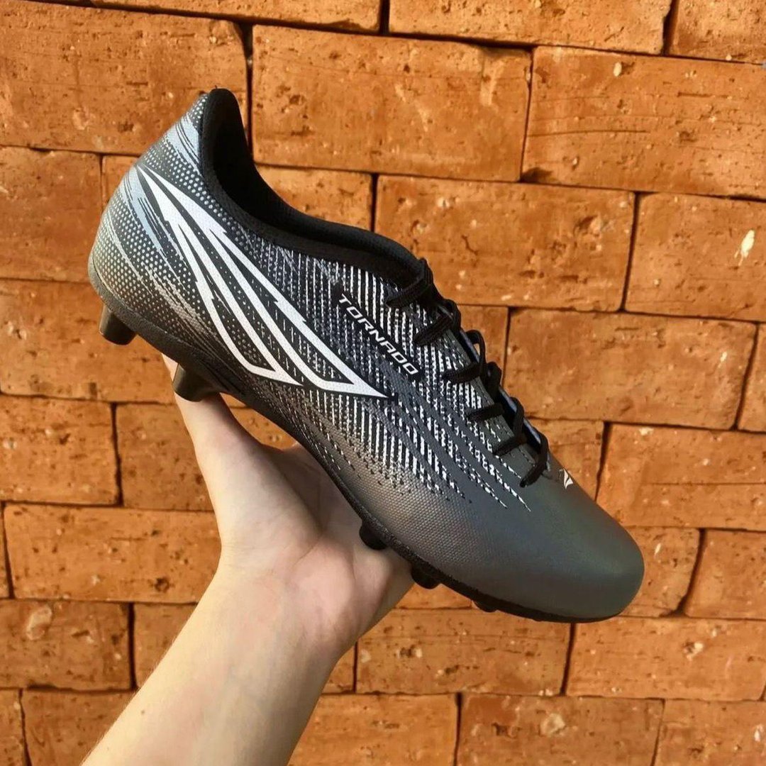 Chuteira De Campo Masculina Tornado Penalty