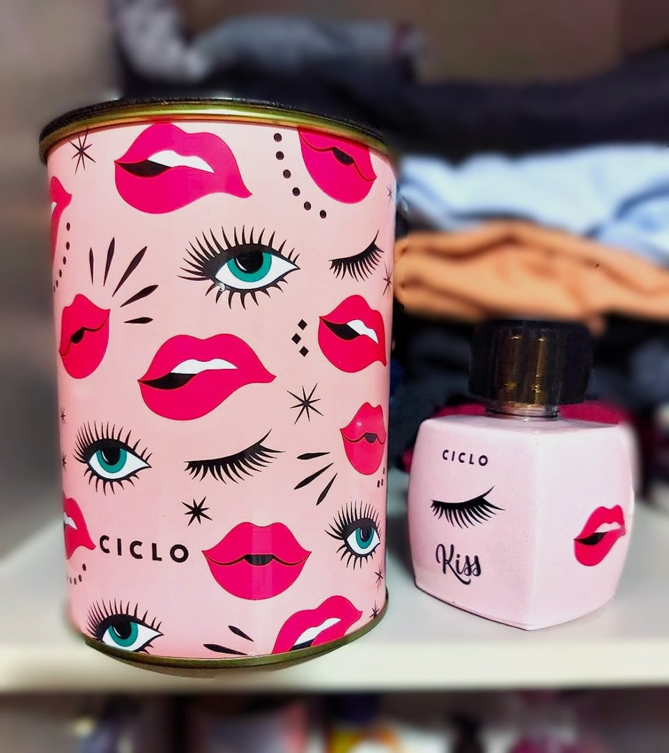 Ciclo Cosméticos Deo Colonia Kiss 100Ml Lata