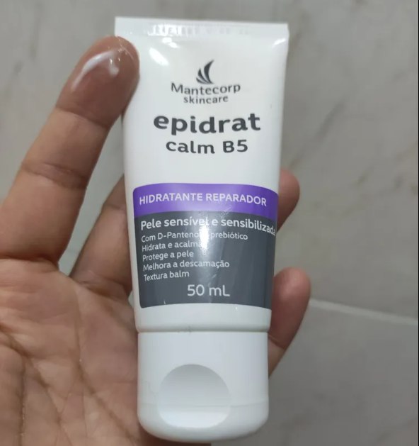 Hidratante Facial Epidrat Calm B5 Para Pele Sensível 50ml Mantecorp