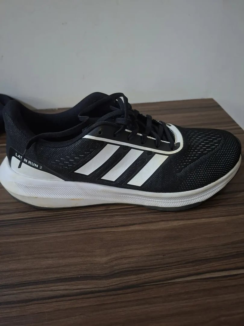 Tênis adidas Latin Run 2 Masculino Antiderrapante Corrida