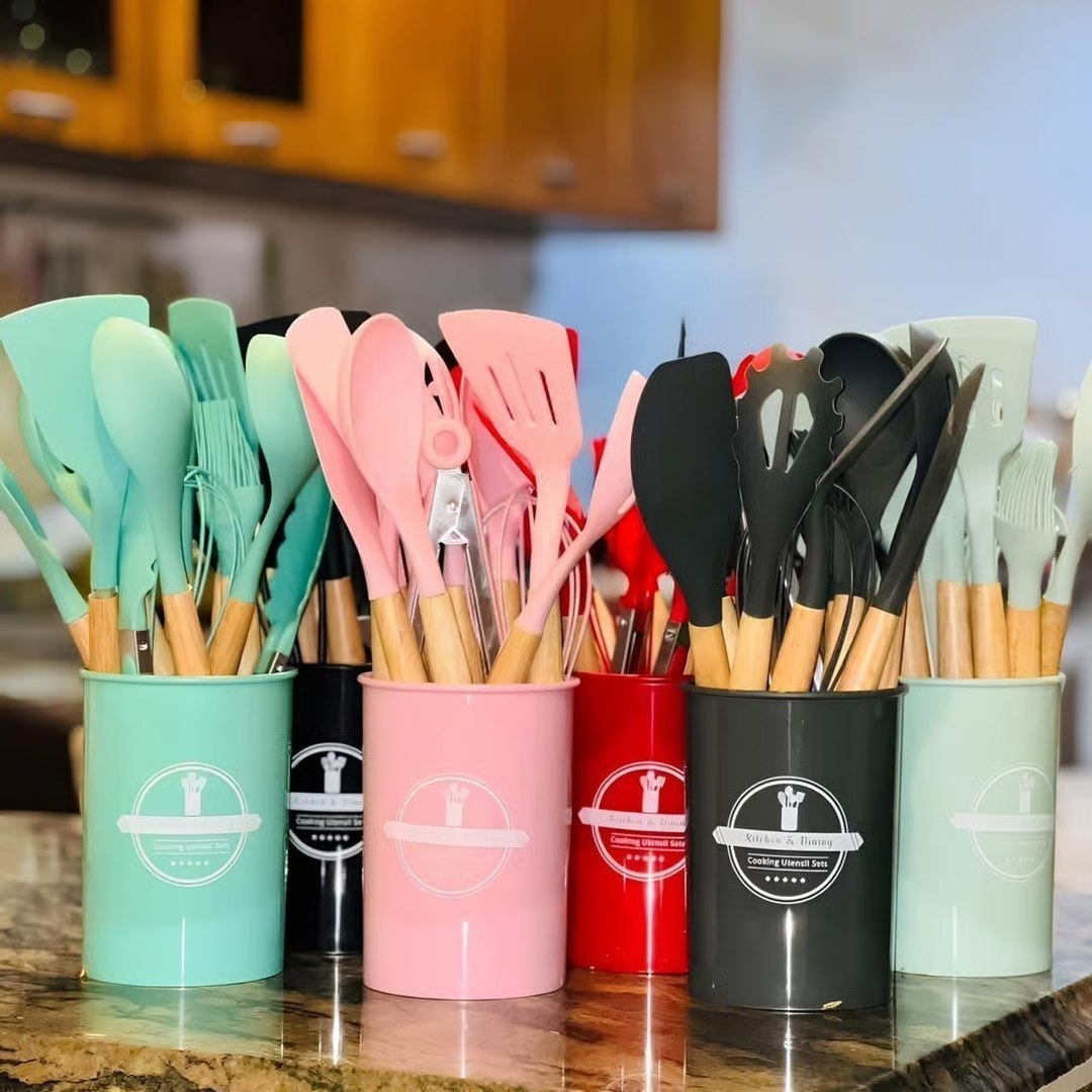 Kit Premium C/12 Utensílios De Cozinha Silicone Cabo Madeira - 6 cores