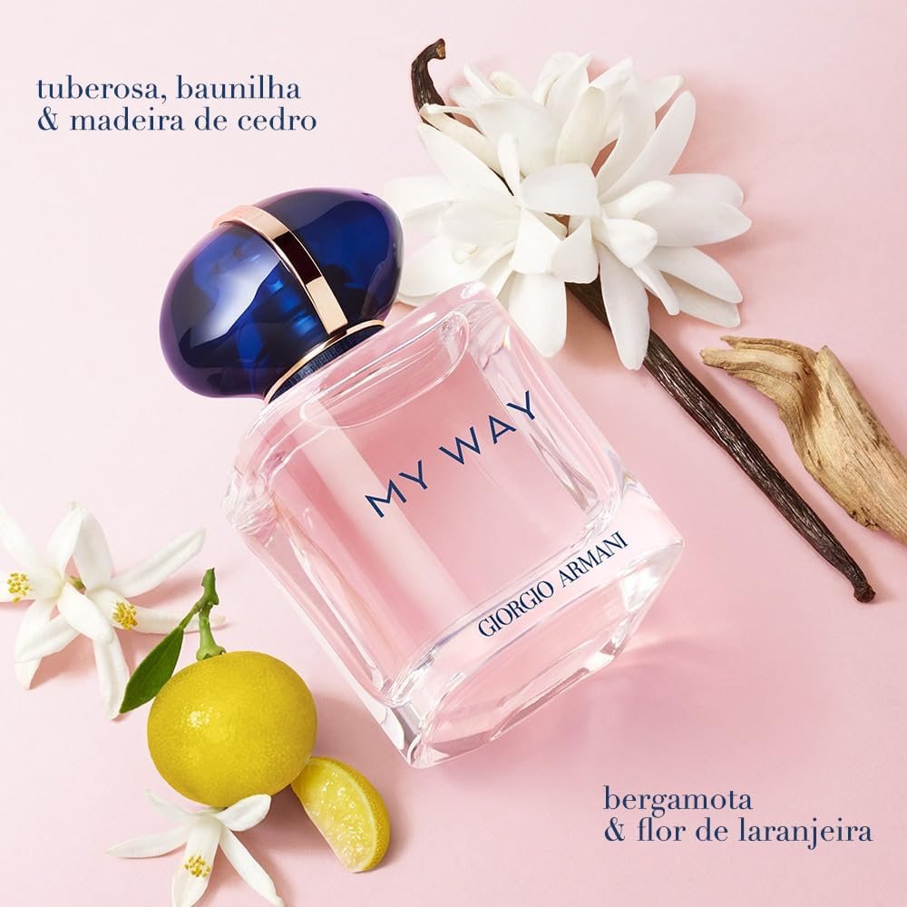 Armani Beauty, My Way Eau de Parfum, 30ml, Giorgio Armani Perfume Feminino Refilável, Floral Amadeirado, Fragrância com Notas de Bergamota, Flor de Laranjeira e Baunilha
