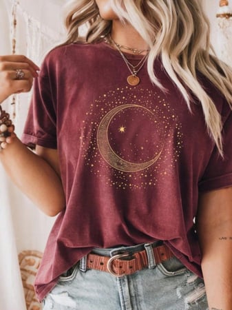Tshirt Feminina Estilosa Camisa Estampada Círculo de Lua e Poeira das Estrelas Estampada L...