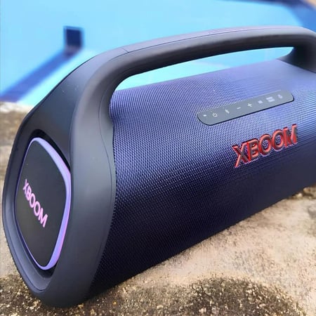 Caixa de som Bluetooth portátil LG XBOOM à prova d'água (IP67) e 24 horas de bateria - XG9...