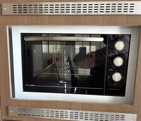 Forno Elétrico de Embutir Fischer 48L Fit Line Autolimpante Inox - 220v