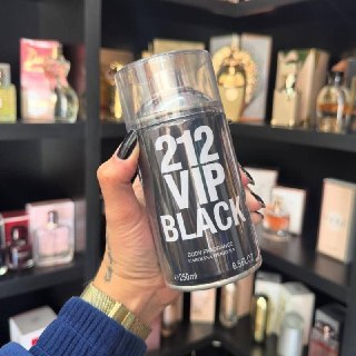 Carolina Herrera 212 Vip Men Black - Body Spray 250ml Blz Única