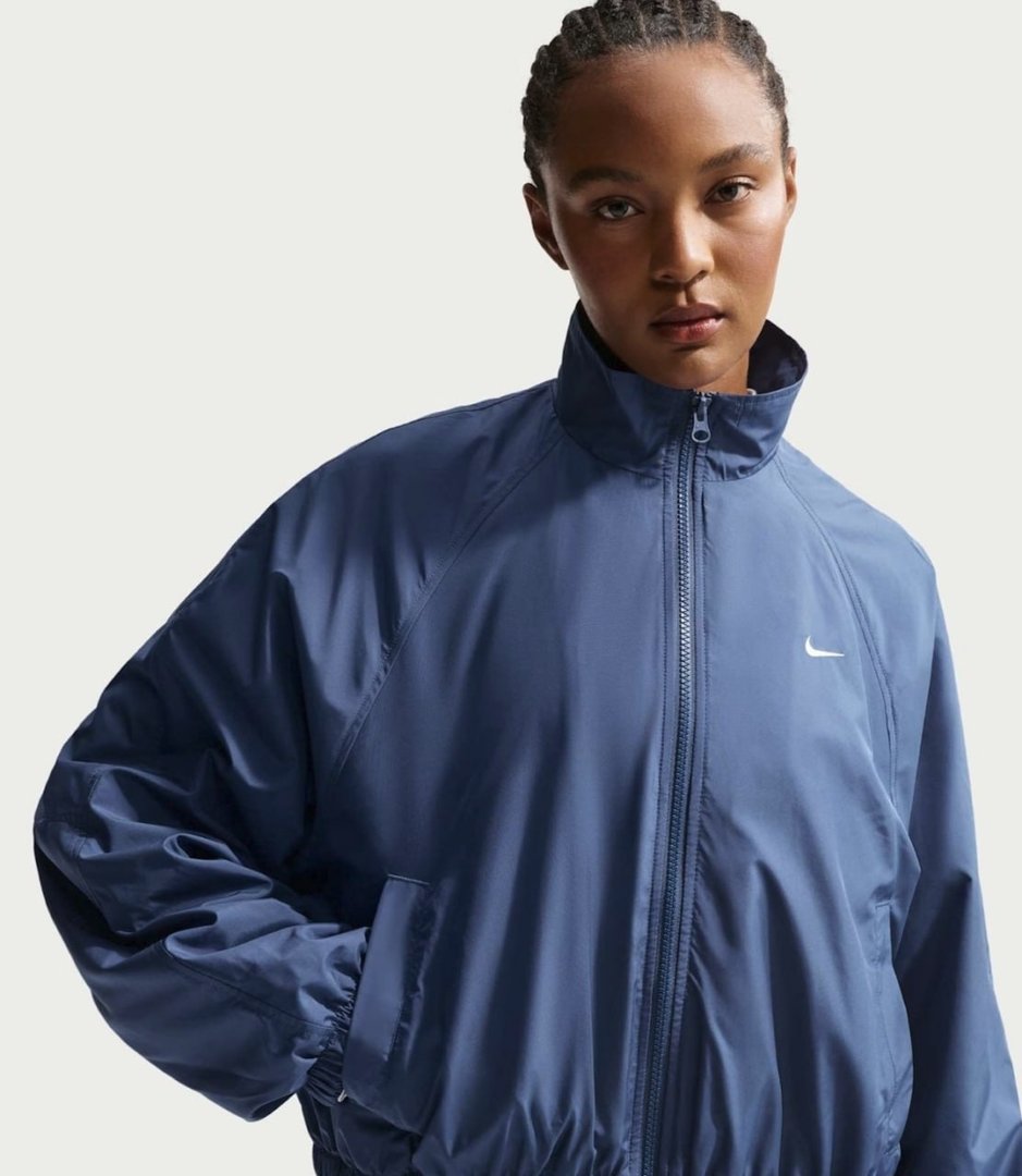 Jaqueta Nike Sportswear Classic Feminina