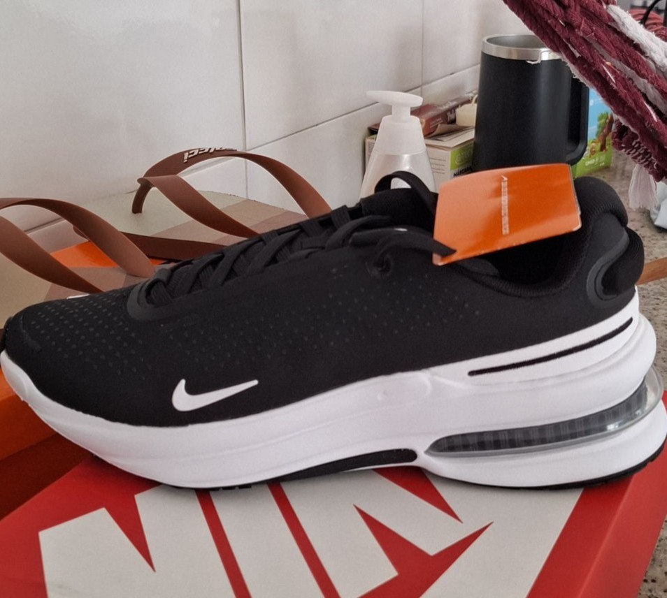 Tênis Nike Air Zoom Upturn Masculino - Num. 38 e 39