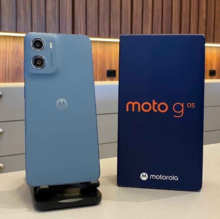 Smartphone Motorola Moto G05 - 128gb 12gb (4gb Ram + 8gb Ram