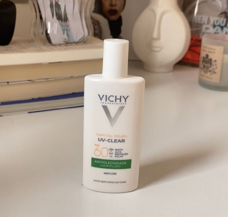 Vichy Capital Soleil UV-Clear Protetor Solar Facial Antioleosidade e Antiacne Sem Cor, Toque Seco FPS 60, com Niacinamida e Ácido Salicílico, Acabamento Invisível, 40g