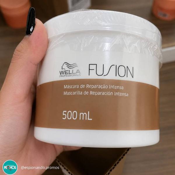 Máscara Wella Fusion Reconstrutora 500ml