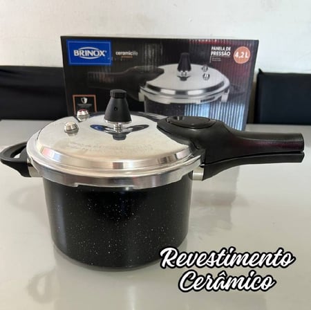 Panela de Pressão Brinox 4,2L Preta Fechamento Externo Ceramic Life Pressure