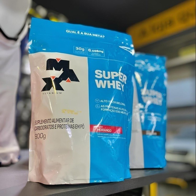 Super Whey Protein Refil 900g Max Titanium Sabor Morango