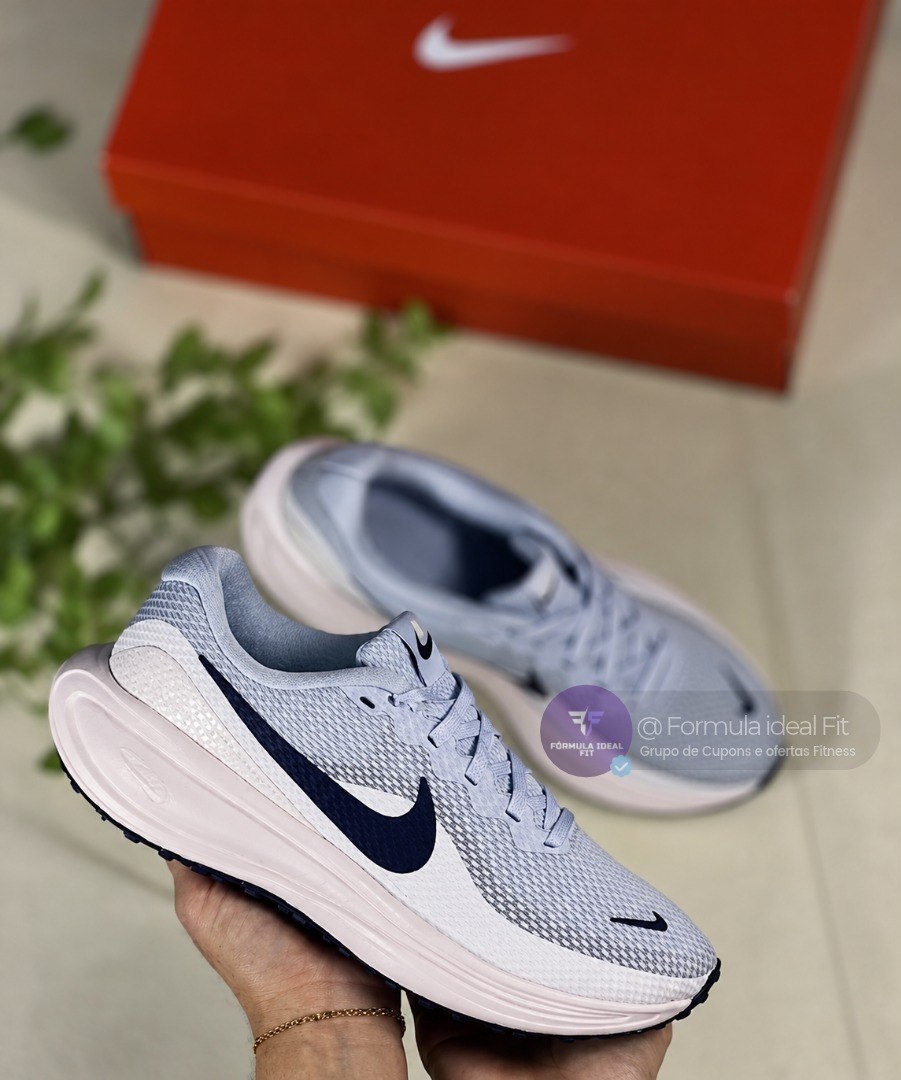 Tênis Nike Revolution 8 Feminino
