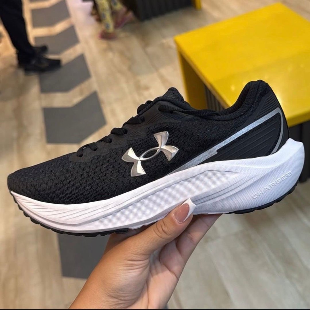 Tênis Under Armour Charged Wing 2 Esportivo Academia Fitness