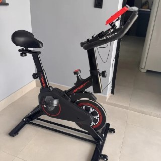 Bicicleta Ergométrica Bike Academia Spinning X11 Cor Preto E Vermelho Preto/vermelho
