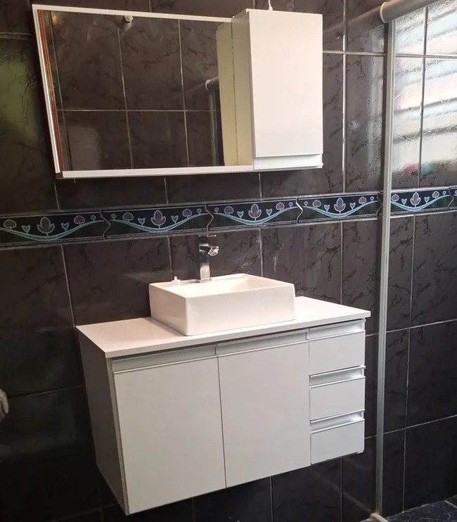 Conjunto Gabinete Banheiro Completo Prisma 0.80m Móvel Madeirado/branco