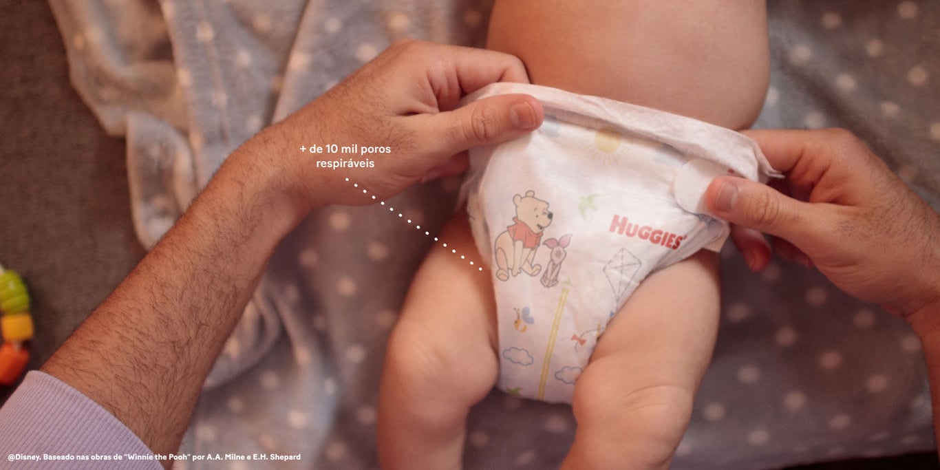 Escolha ideal para seu bebê: Conheça as fraldas Huggies Natural C...