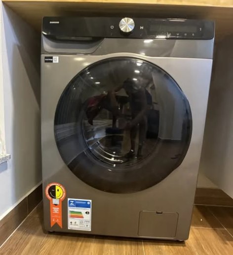 Lava e Seca Samsung 13kg AI Control Digital Inverter Smart Água Quente e Fria Inox - 110v/...