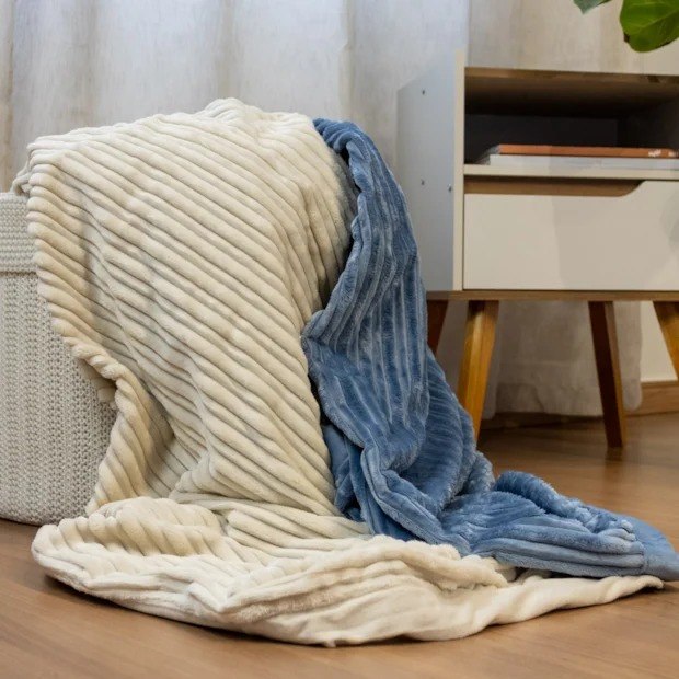 Manta Casal de Poliéster Karsten Linhares Areia 230cm x 180cm