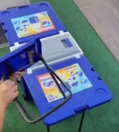 Caixa Térmica 32 Litros Mesa Multifuncional 3x1 Rodinhas e Alça Transporte - Arqplast