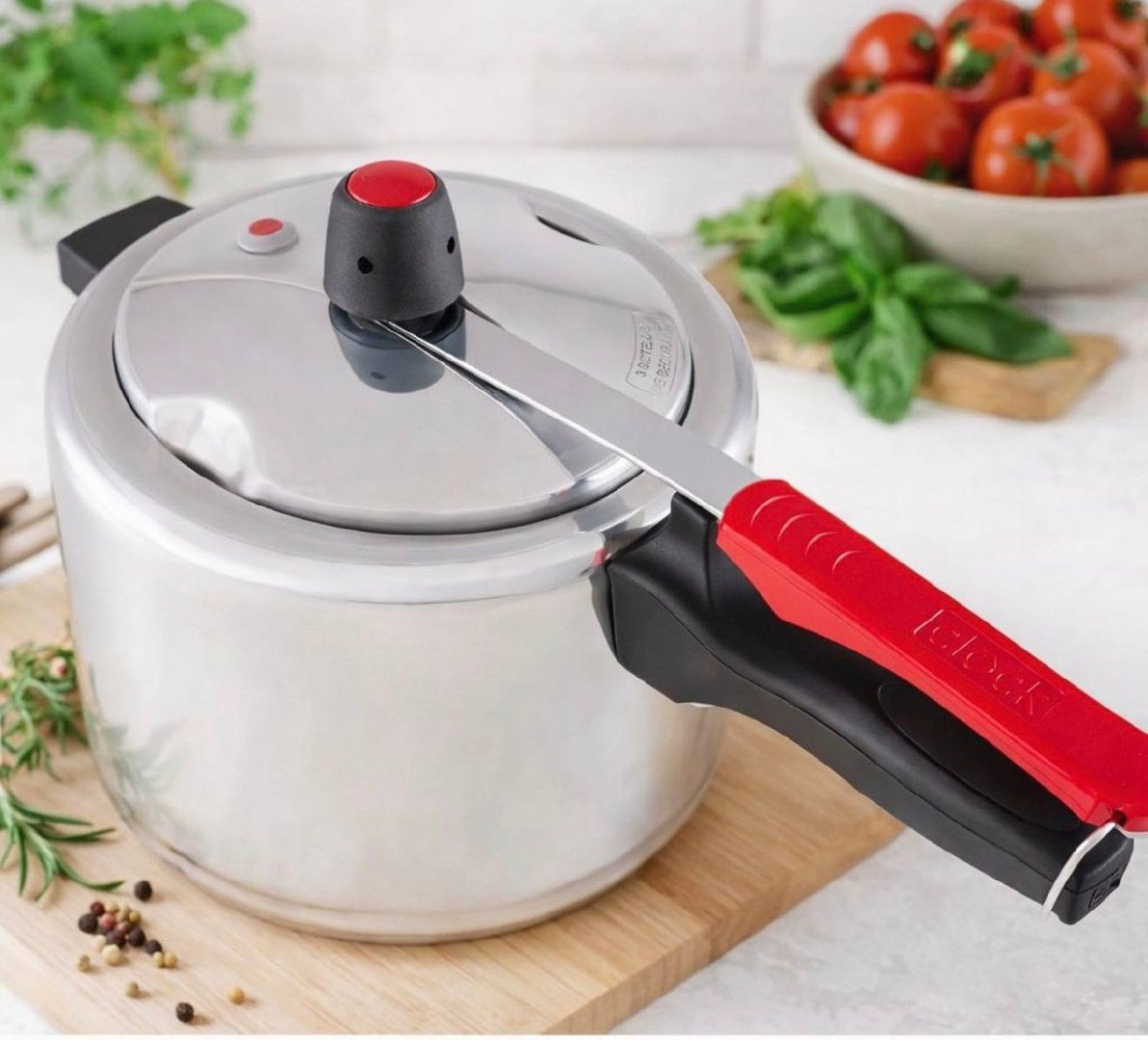 Panela de Pressão Clock 4,5L Prata Eco