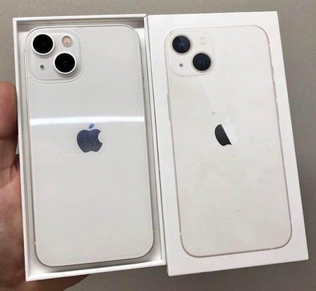 iPhone 13 128GB 5G Tela 6.1'' Câm. Dupla 12MP + Selfie 12MP