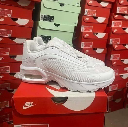 Nike Air Max Fire