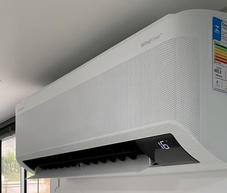 Ar-condicionado Split Samsung Digital Inverter Ultra Connect Ai 18.000 Btus Frio Ar18dyfza...