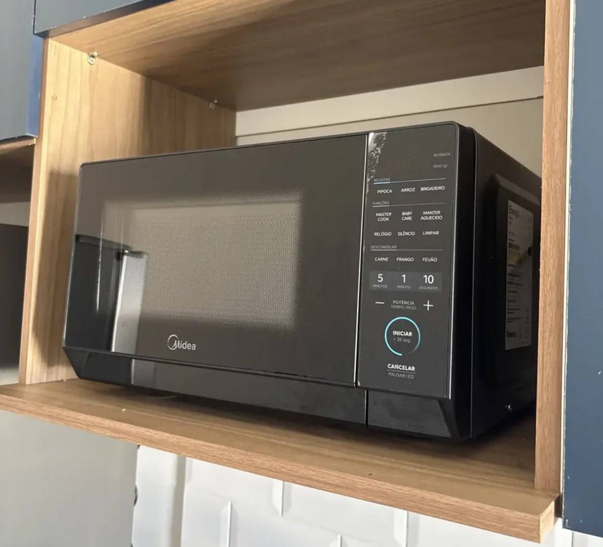 Micro-ondas 20l Preto Mastercook Midea Mhp20p2 220v