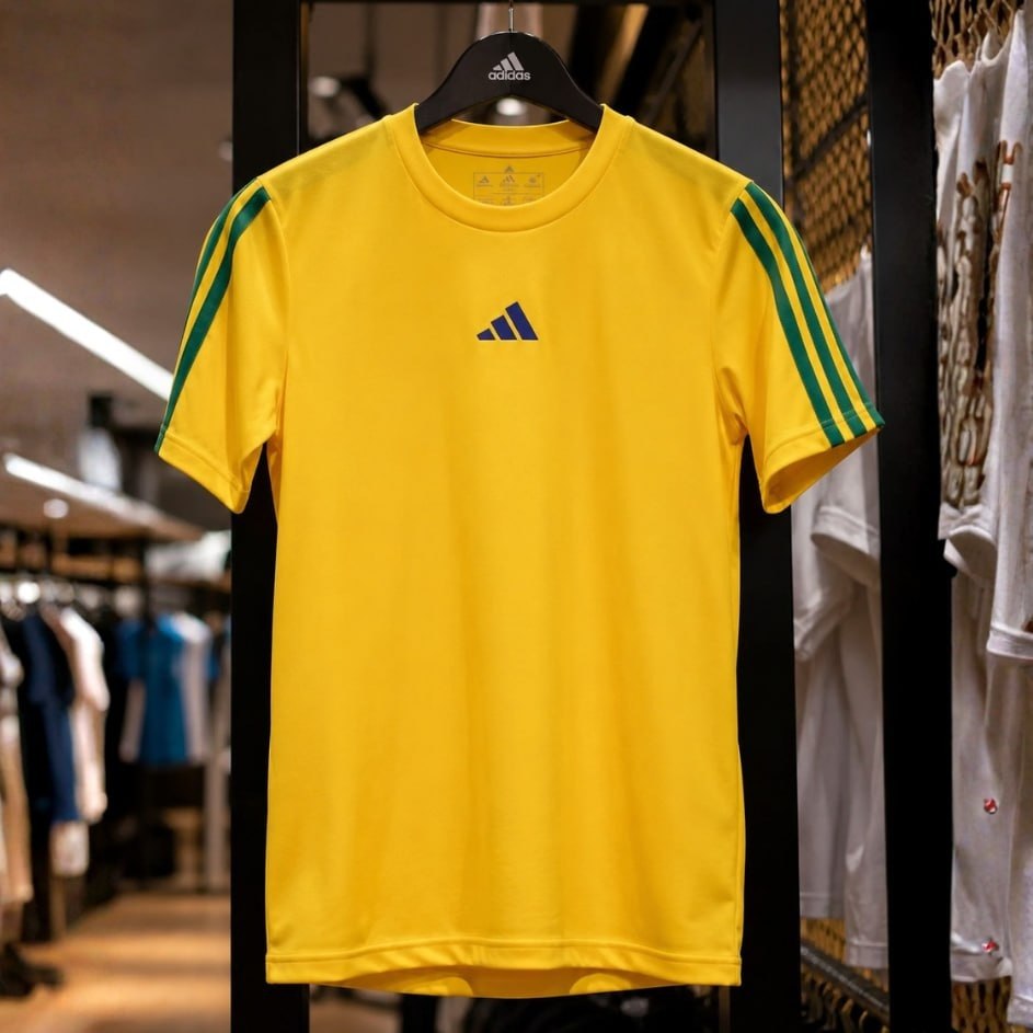 Camiseta Masculina Essentials Três Listras adidas Byello/bgreen/bgreen/bgreen Sem Desenho ...
