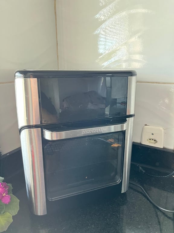 Fritadeira Elétrica Air Fryer oven 12 litros