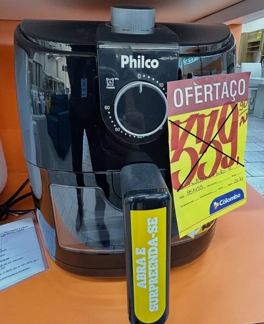 Fritadeira Air Fryer Philco 4L Revestimento Redstone 1500W c/ Timer - 110v/220v