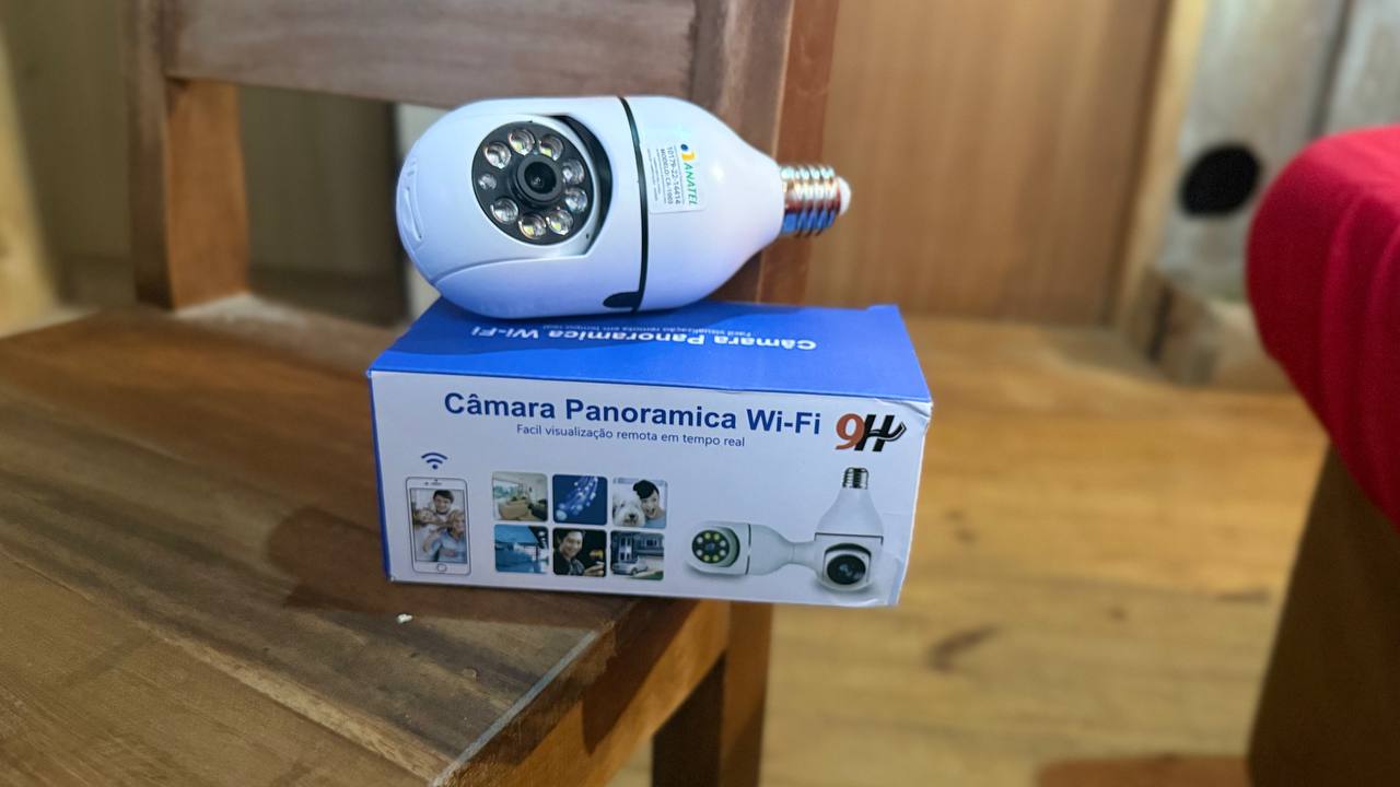 Minha Casa Mais Segura: Minha Experiência com a Câmera de Seguran...