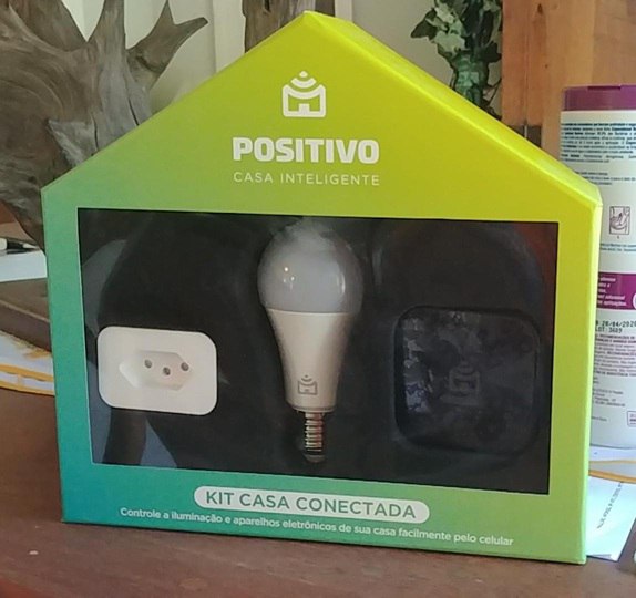 Kit Casa Conectada Positivo Casa Inteligente, 3 Itens (1x Smart Controle Universal, 1x Sma...