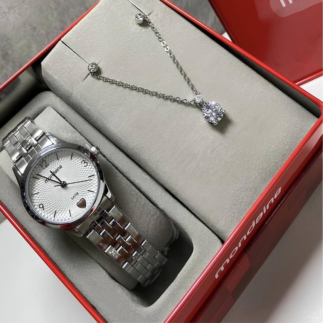 Relógio Mondaine Feminino Prata Analógico Correia Prateado Bisel Preteado Fundo Branco