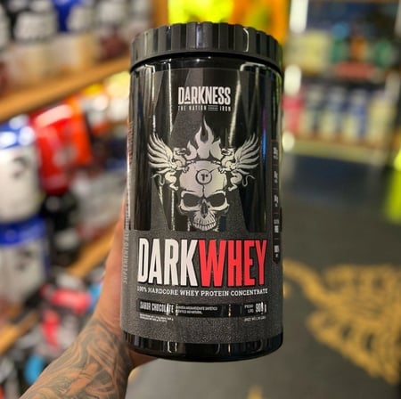 Suplemento Protein Darkwhey Concetrado Morango 900g Darkness Morango