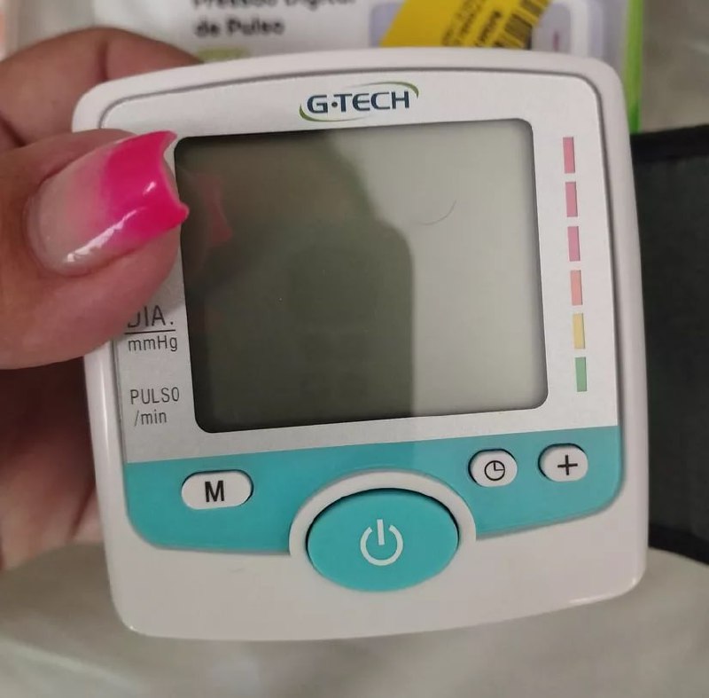 Aparelho De Pressão Digital Automático De Pulso Gp200 G-tech