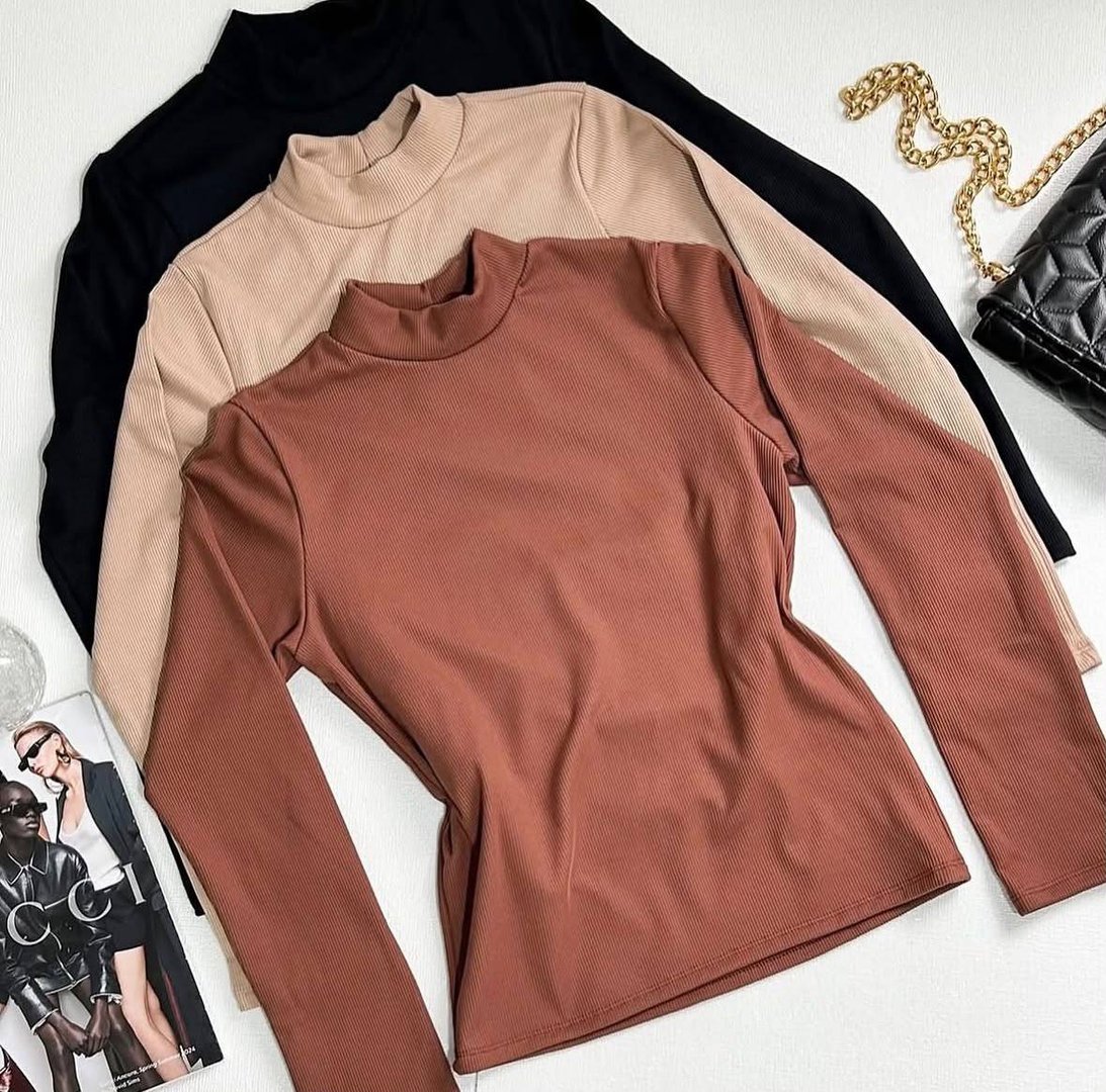 Blusa Cacharrel Segunda Pele Gola Alta Confortável Casual Preto G (42-44)