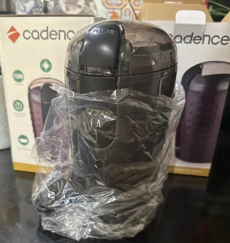 Moedor De Café Elétrico Cadence Di Grano Marrom - 220v