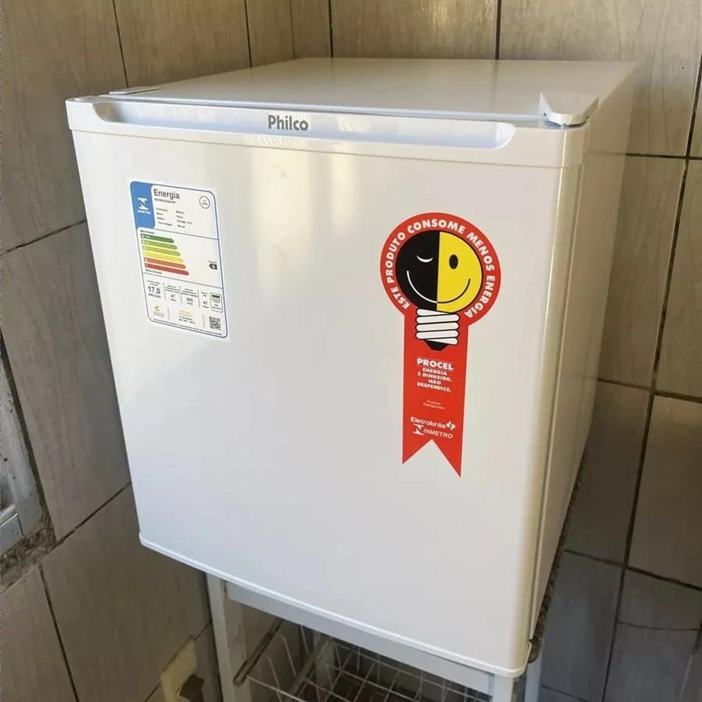 Frigobar Philco Pfg50b 47 Litros Branco 220v 220v