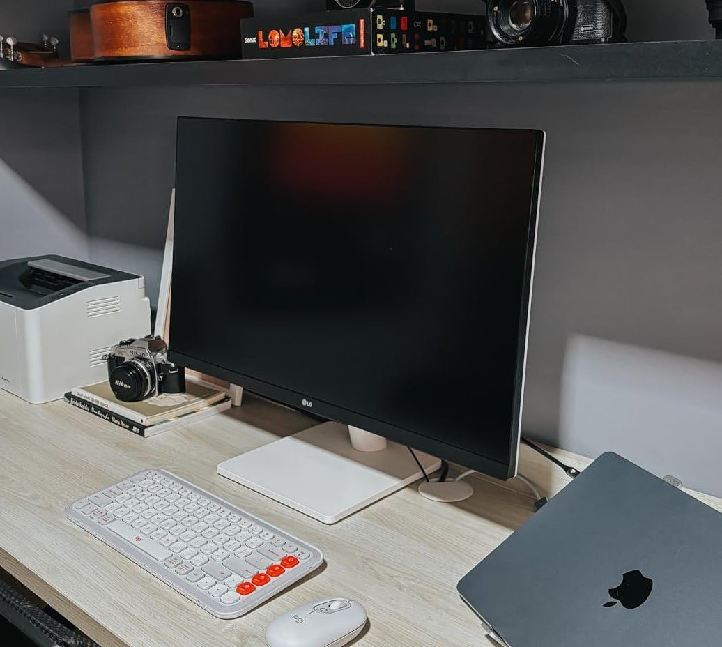 Monitor LG UltraFine™ - Tela IPS UHD 4K 27", HDR10, DCI-P3 90%, Dynamic Action Sync – 27US...