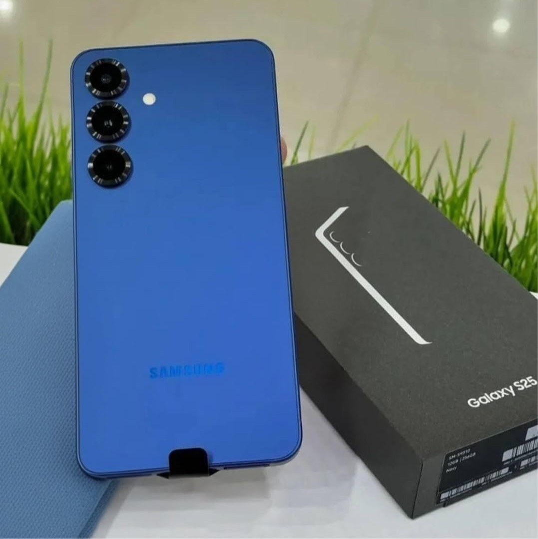 Samsung Galaxy S25 5G 256GB Galaxy AI 6,2" 12GB RAM Câm. Tripla + Selfie - 2 cores