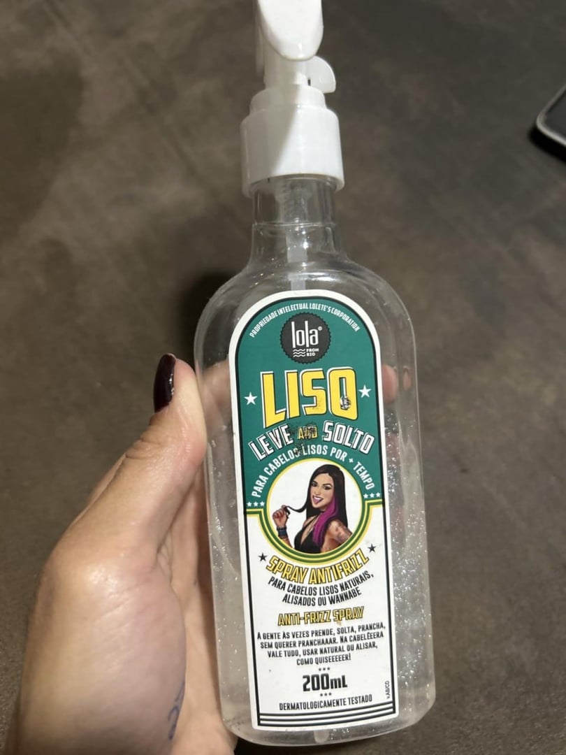 Liso Leve e Solto Spray Antifrizz 200ml , Lola Cosmetics