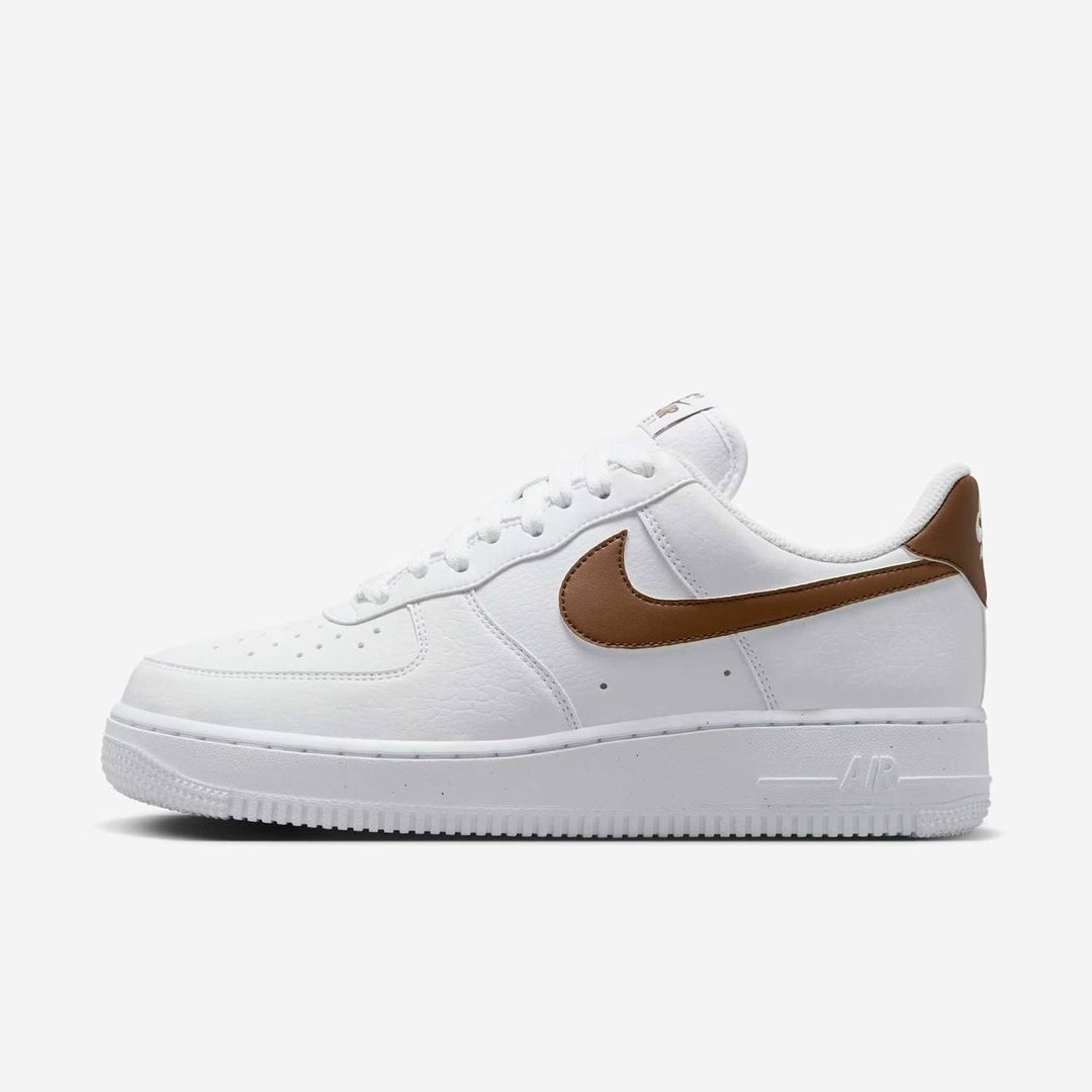 Tênis Air Force 1 "07 Next Nature Feminino