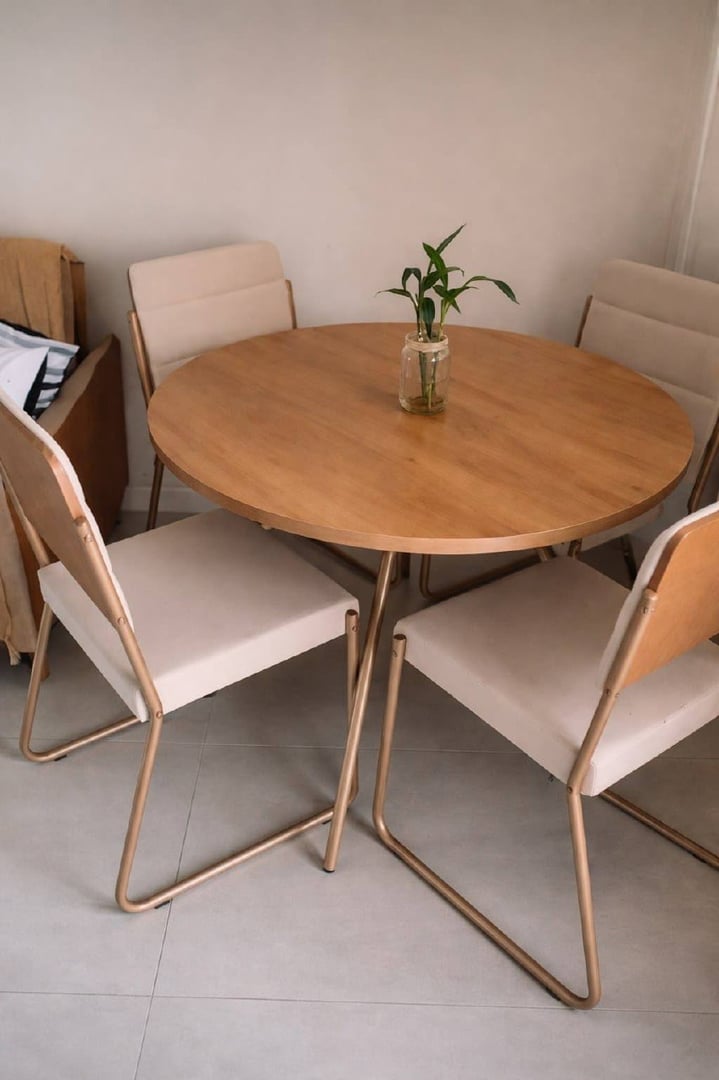 Conjunto Sala de Jantar 4 Cadeiras San Francisco Carraro Rosê