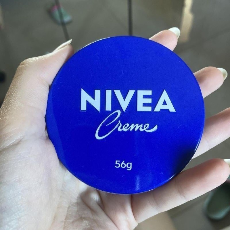 NIVEA Creme Hidratante Lata 56g, Hidratação Profunda 24h, Corporal, Uso Diário, Multibenefícios, Todas as Peles