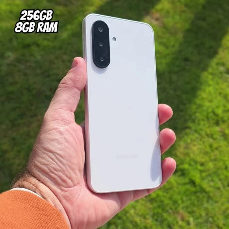 Celular Samsung Galaxy A36 5G 256GB, 8GB RAM, Recursos AI (Branco)